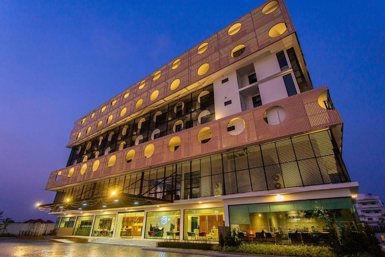 Hotel Fuse Районг Экстерьер фото